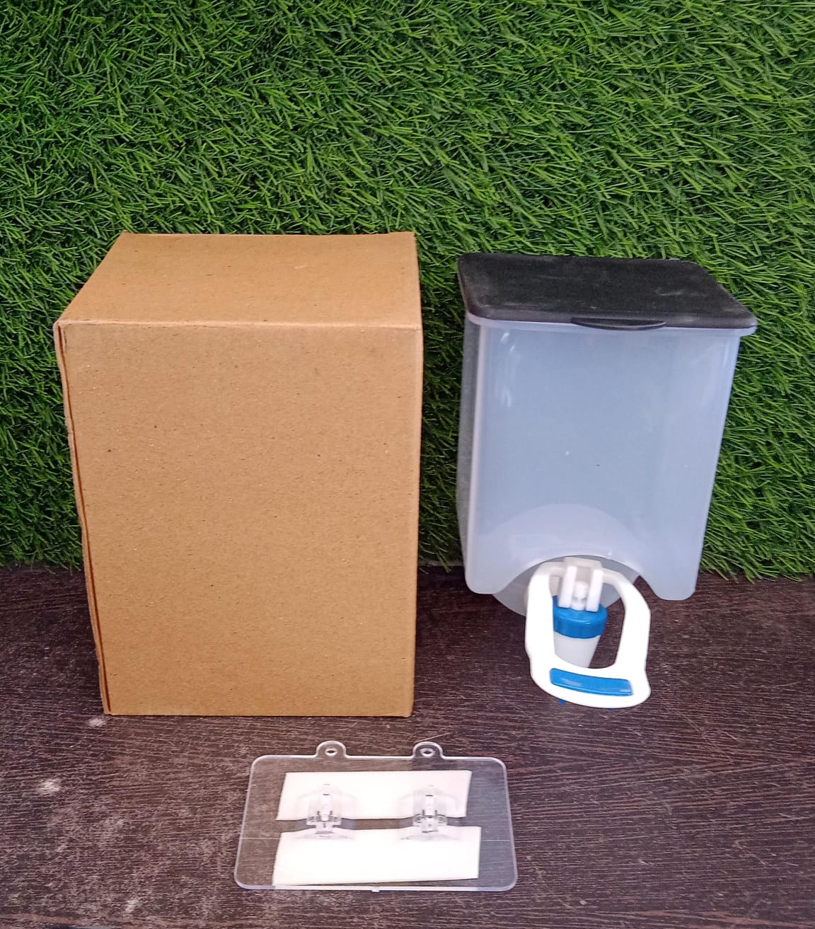 Oil Dispenser Bottle for Kitchen | Olive Oil Dispenser | Plastic Cooking Oil Container for Kitchen Use 7 Oil Dispenser Bottle for Kitchen | Olive Oil Dispenser | Plastic Cooking Oil Container for Kitchen Use - Image 7